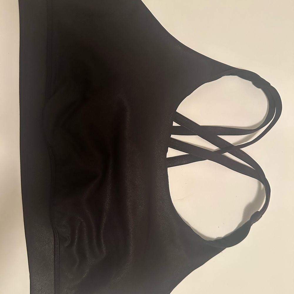 Lululemon Energy Bra Medium Support B-D